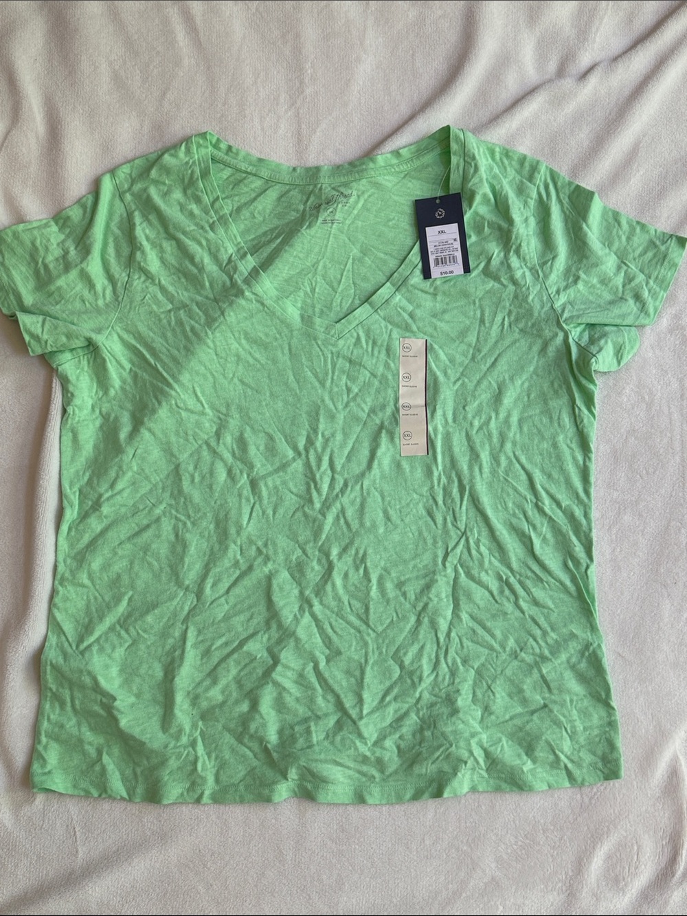 Women's Lightweight V-Neck Tee in Light Green